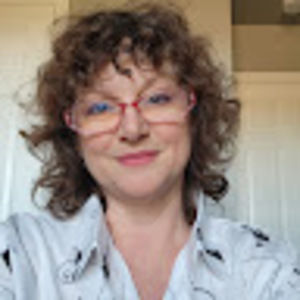 Meet your Posher, Laurie